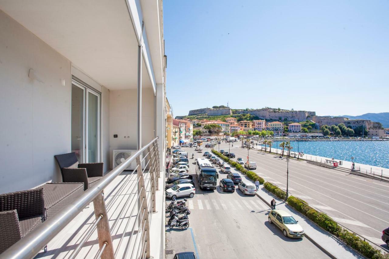 Appartamenti Lungomare Portoferraio - Goelba Екстер'єр фото