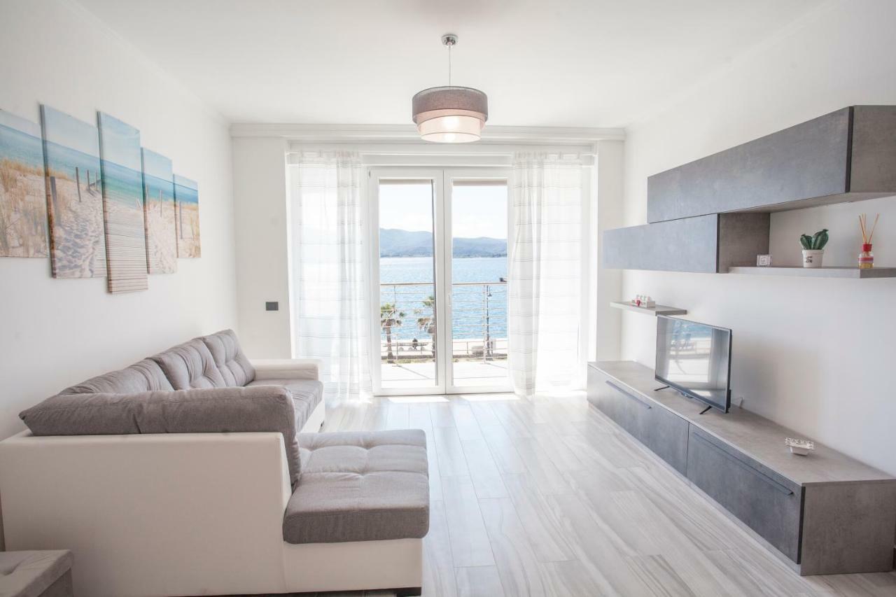 Appartamenti Lungomare Portoferraio - Goelba Екстер'єр фото