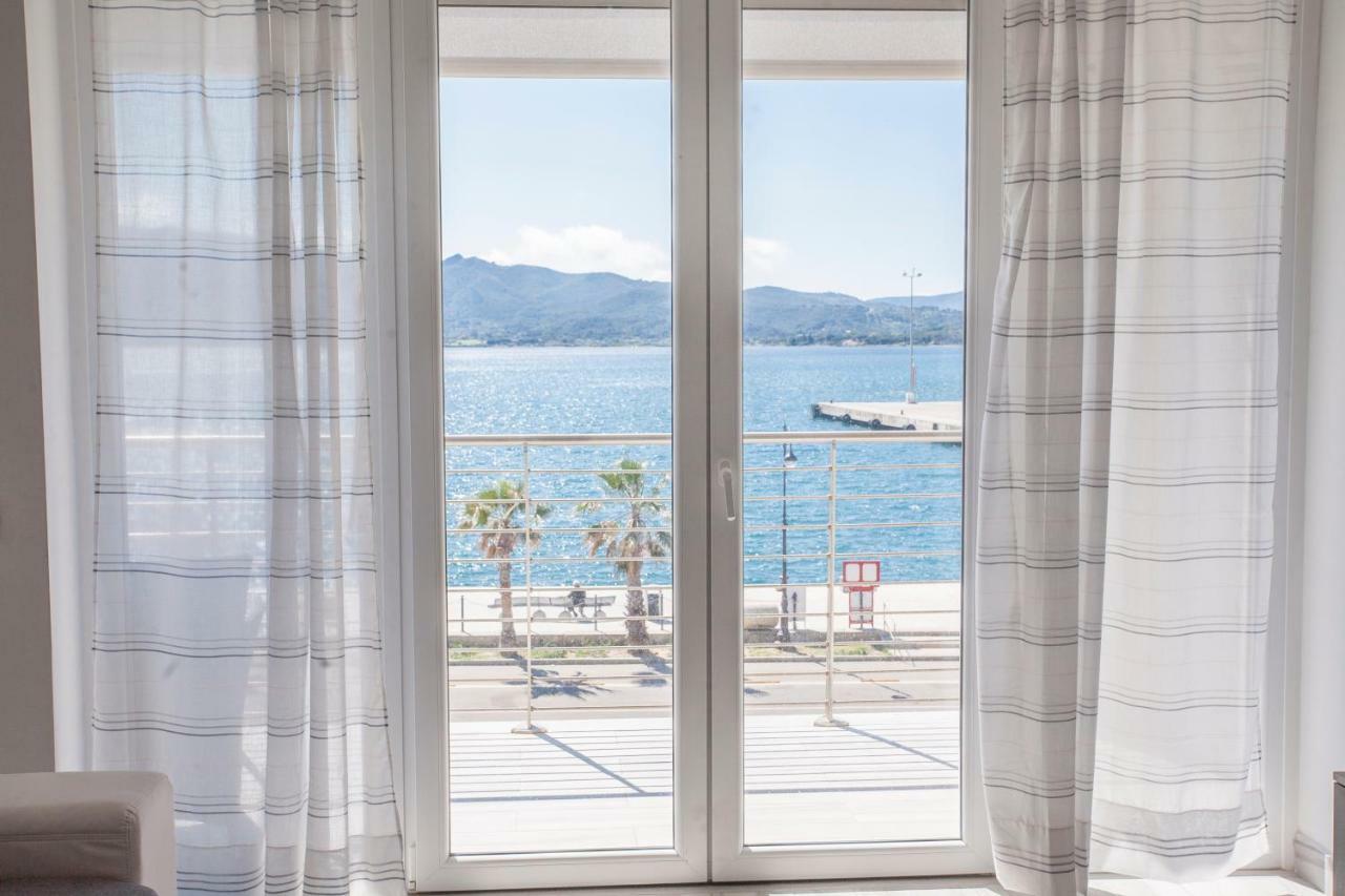 Appartamenti Lungomare Portoferraio - Goelba Екстер'єр фото