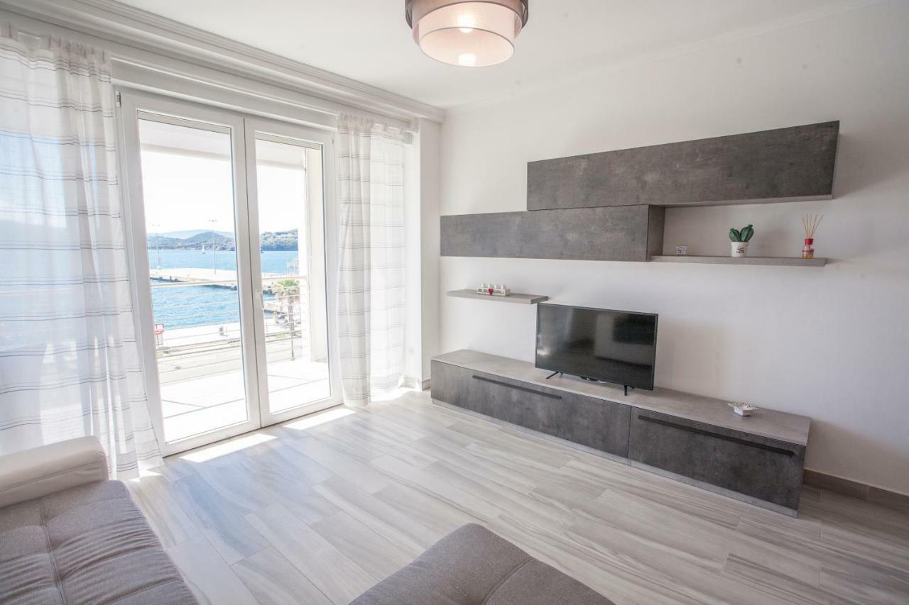 Appartamenti Lungomare Portoferraio - Goelba Екстер'єр фото